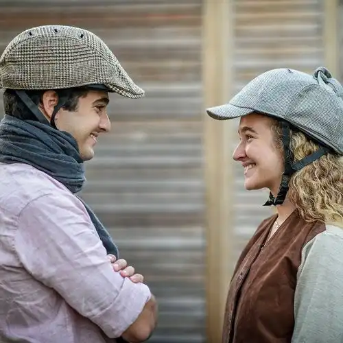 Avantum Brands Casquen Ville